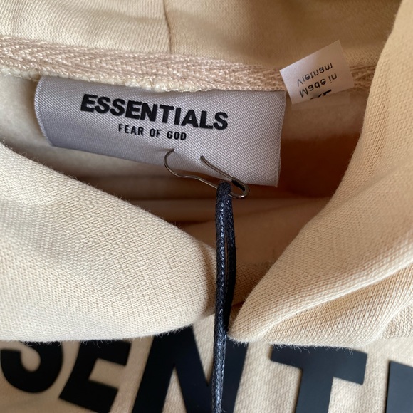 NWT ESSENTIALS Fear of God pullover hoodie in butter cream size XL - Picture 9 of 11